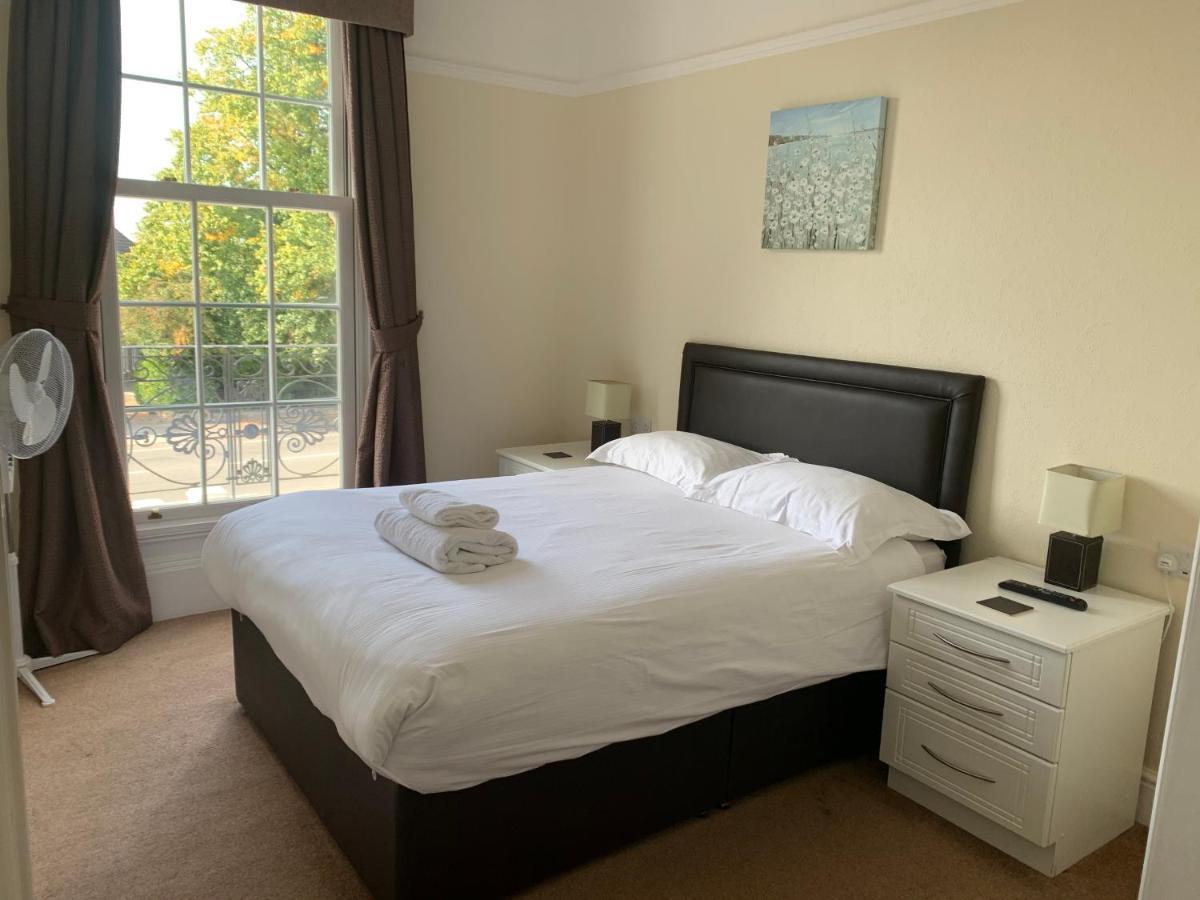 The Lawns Guest House Retford Εξωτερικό φωτογραφία