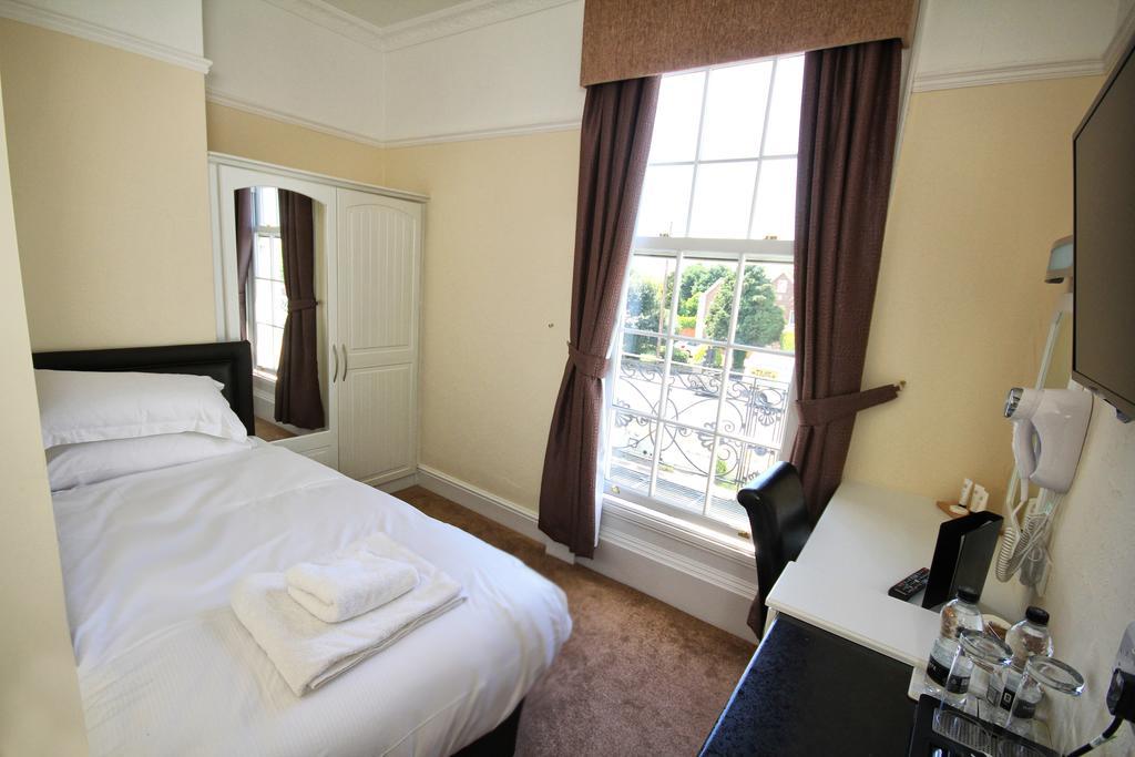 The Lawns Guest House Retford Εξωτερικό φωτογραφία