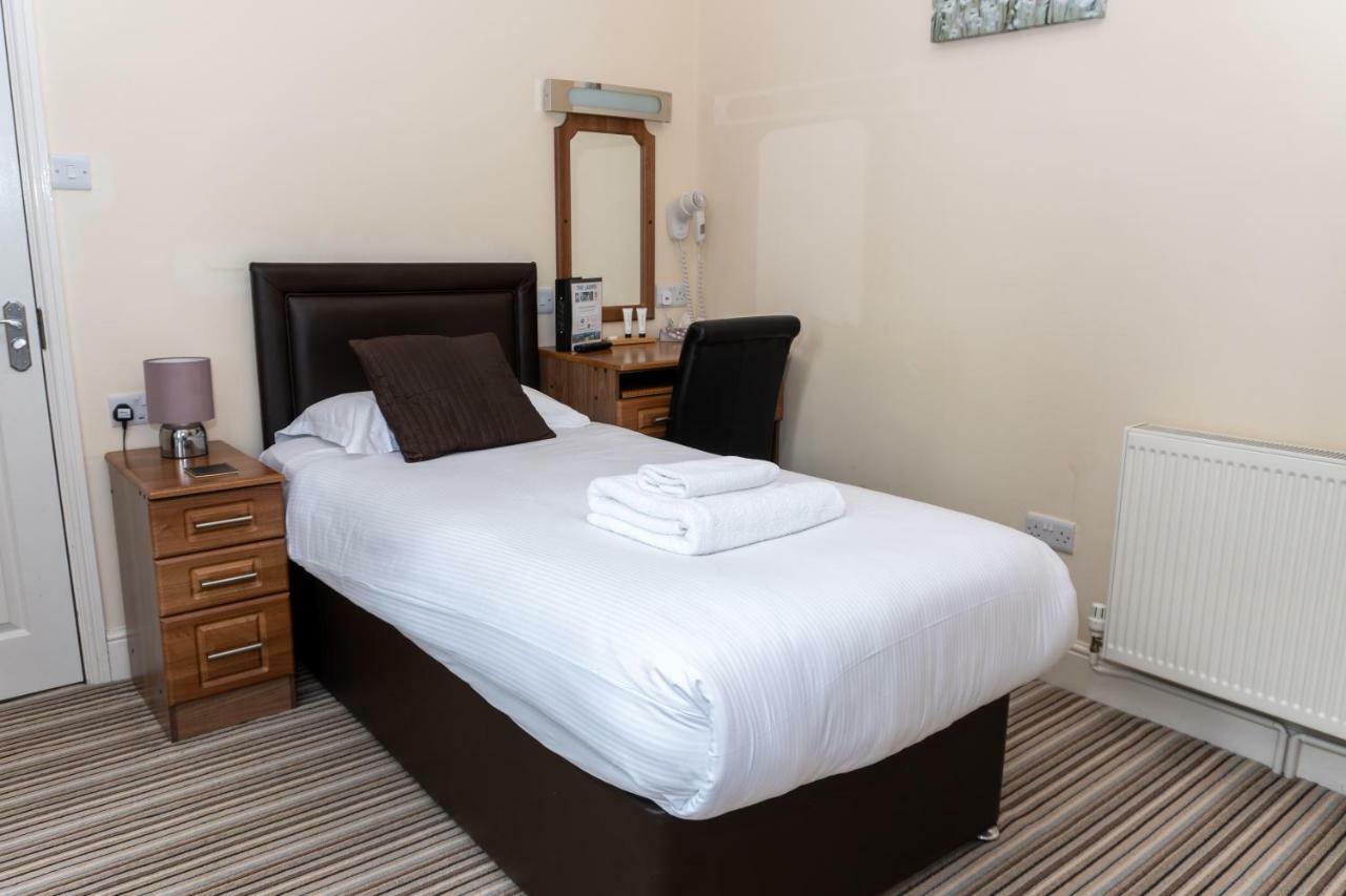 The Lawns Guest House Retford Εξωτερικό φωτογραφία