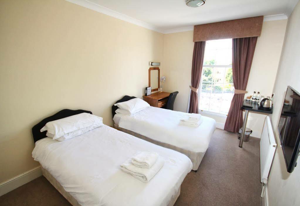 The Lawns Guest House Retford Εξωτερικό φωτογραφία